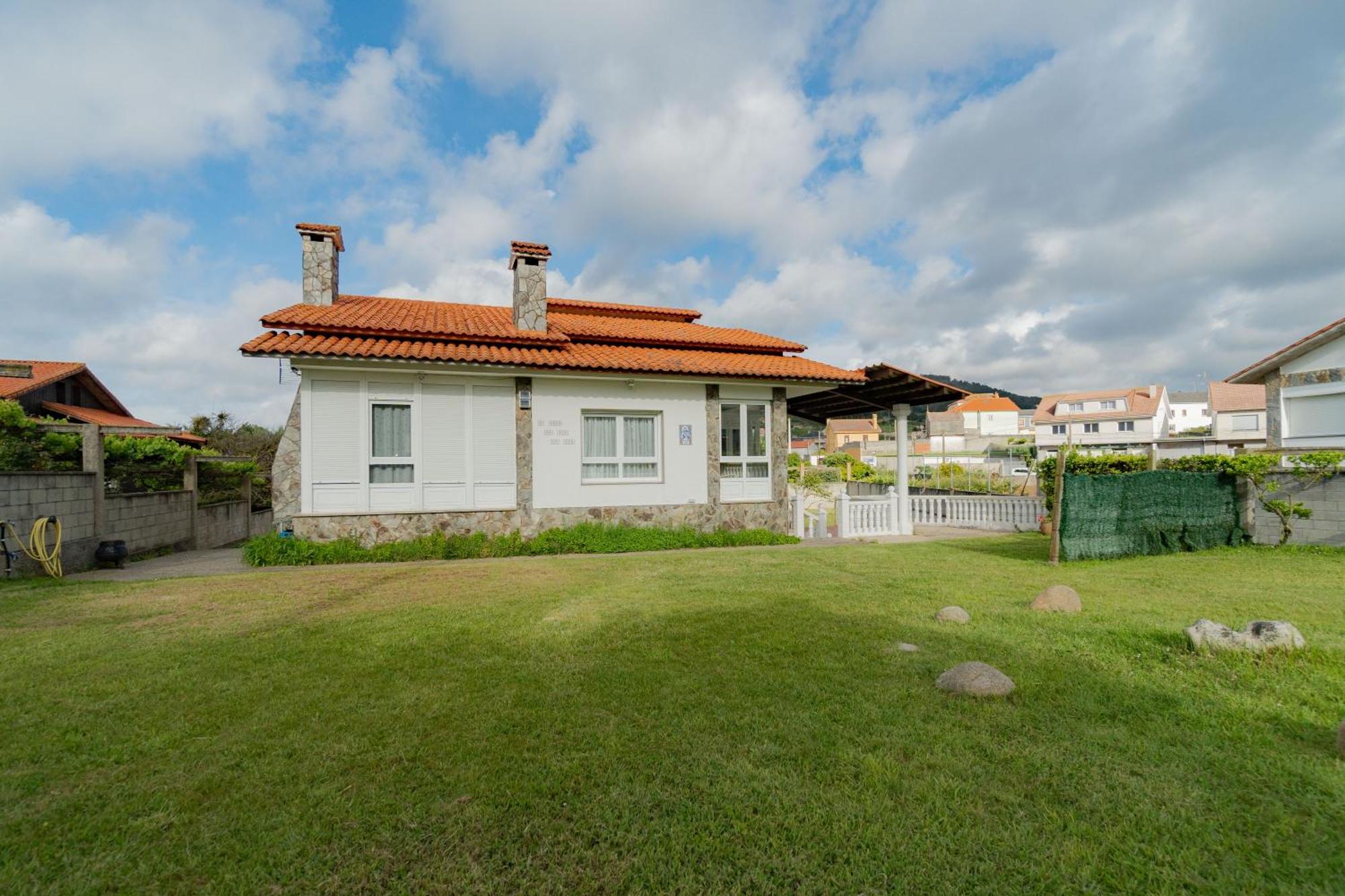 Chalet Areo Do Rio - Playa De Razo Exteriör bild